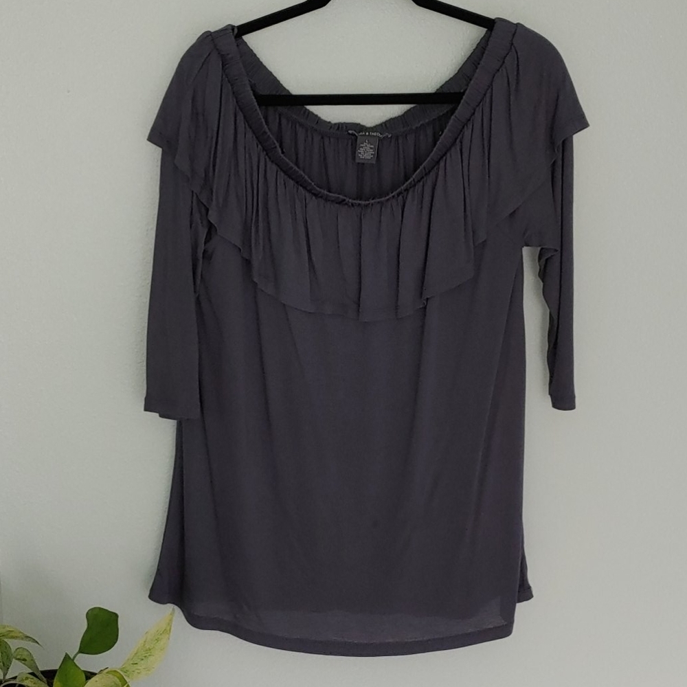 💥Sale💥 Gorgeous Off the Shoulder Top